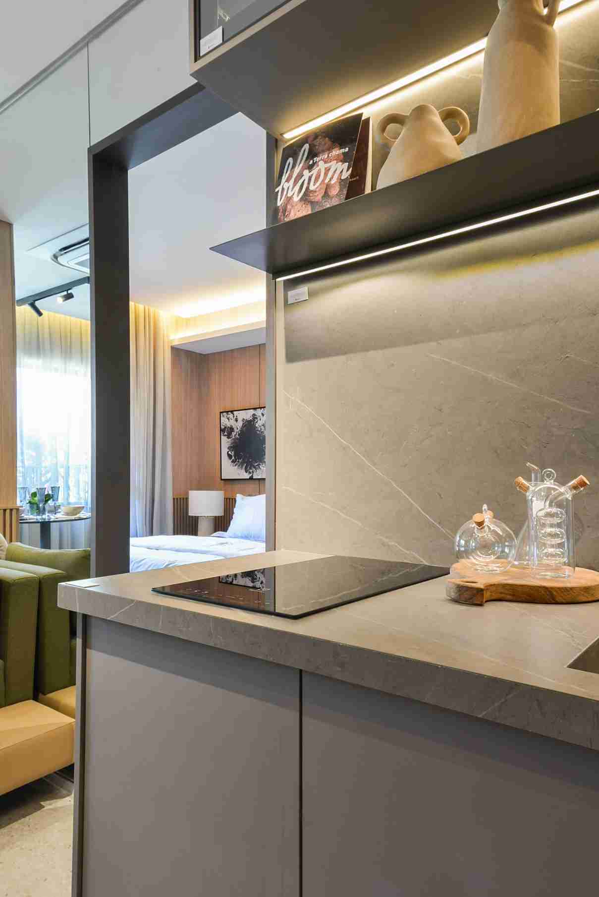 cooktop-embutido-em-porcelanto-lamina-ultracompacta-sinterizada-quartzo-granito-marmore-cinza (10)